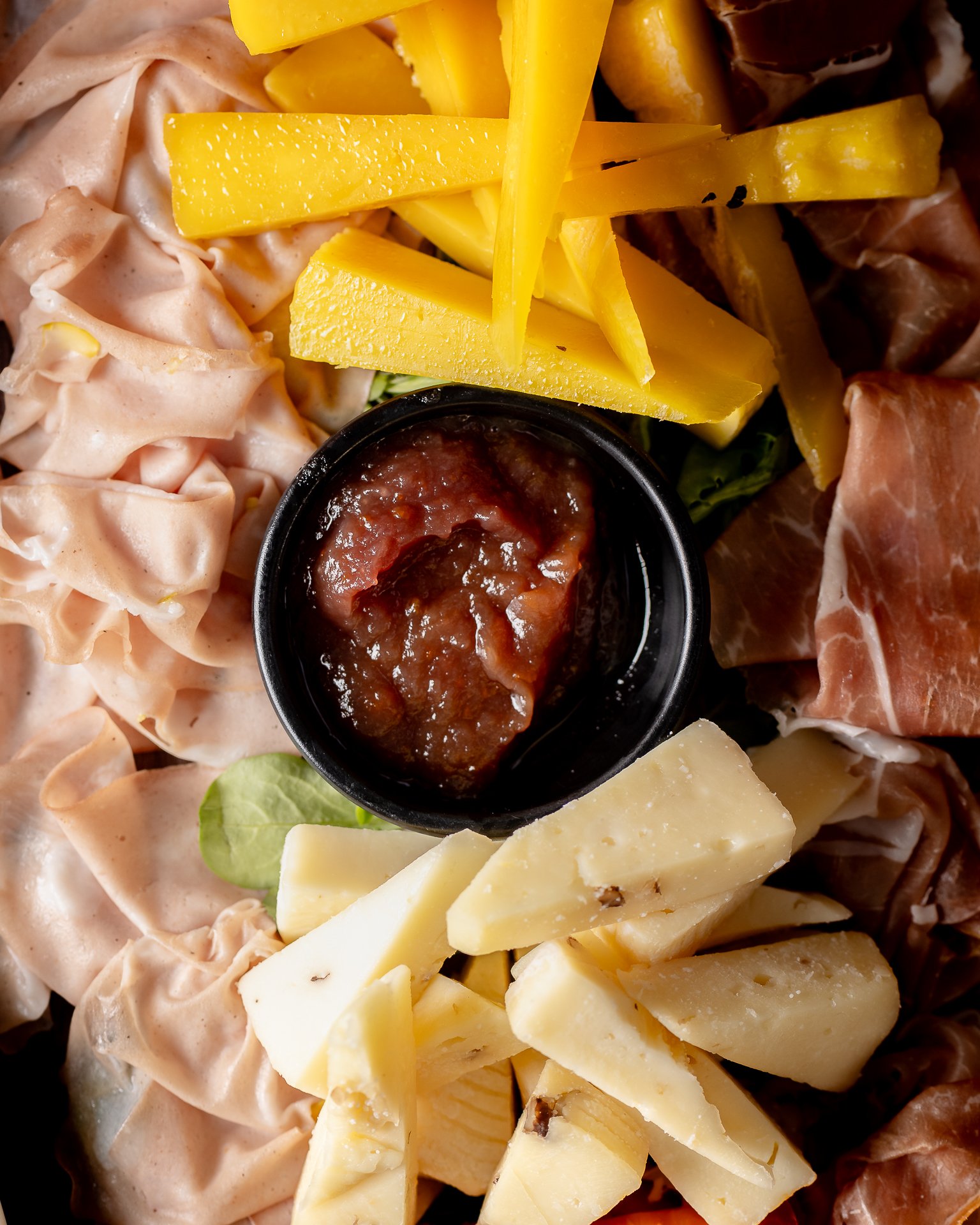 Tagliere di salumi e formaggi, fotografia food di Andrea Ventura per Ristorante Habanero